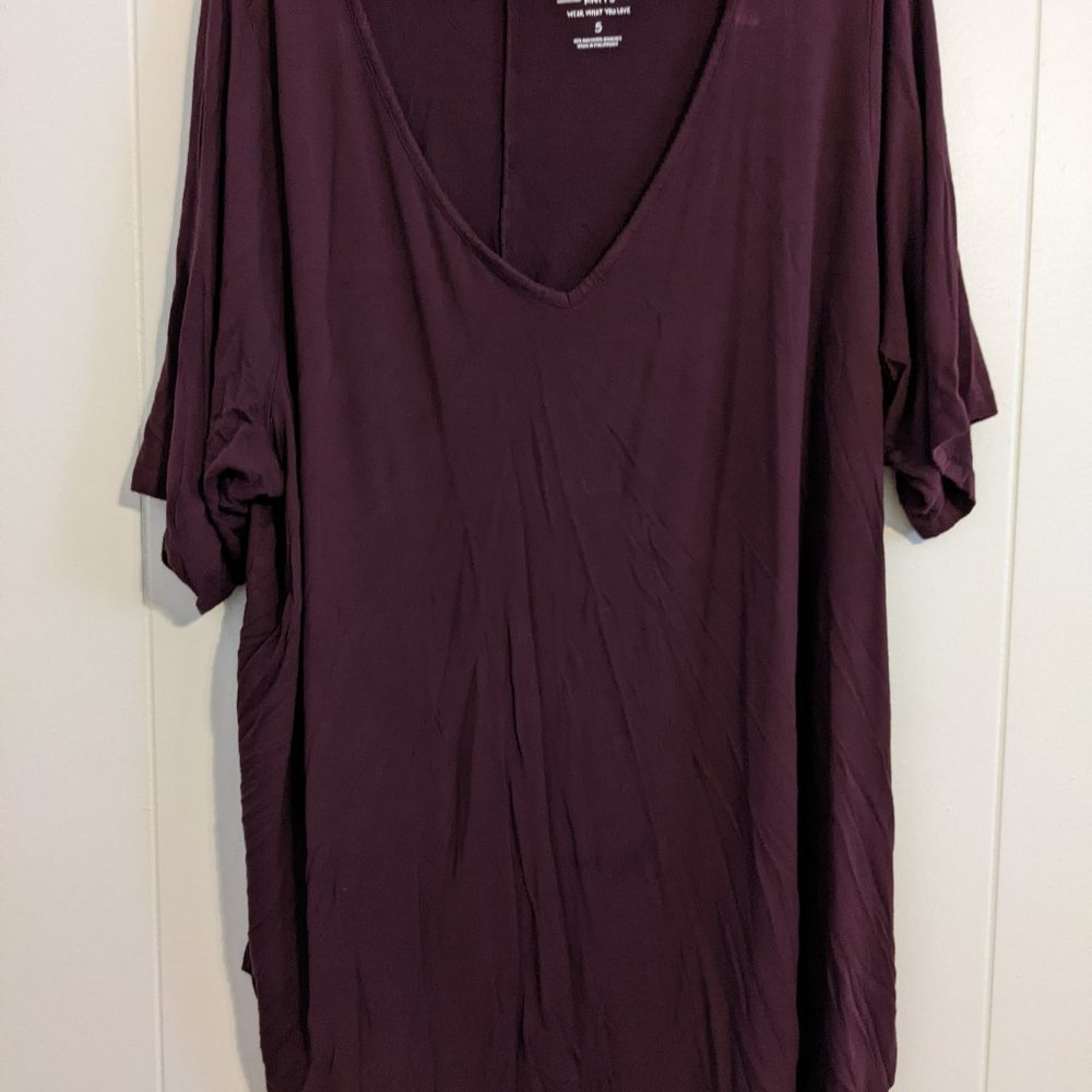 Torrid Super Soft Tunic in Burgundy, size 5x